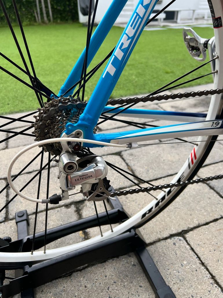 Used Trek 1.9 2008 2008 Road & Gravel, Blue — image 3 of 13