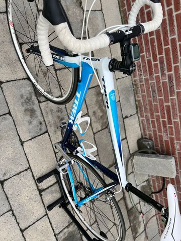 Used Trek 1.9 2008 2008 Road & Gravel, Blue — image 10 of 13