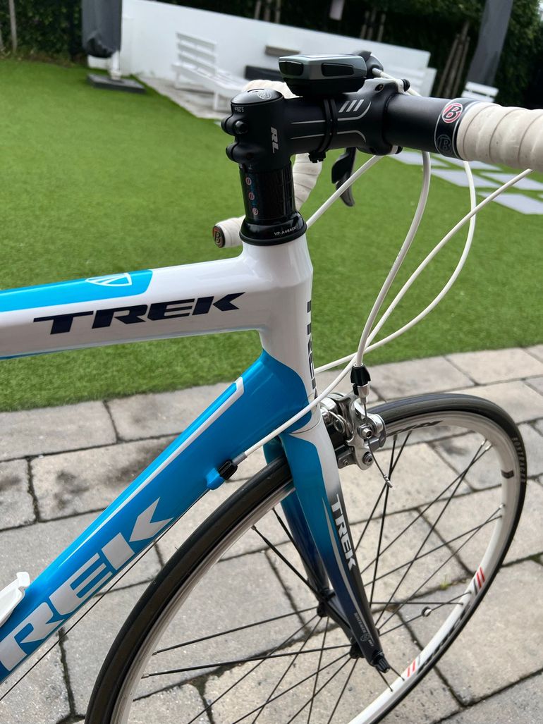 Used Trek 1.9 2008 2008 Road & Gravel, Blue — image 6 of 13
