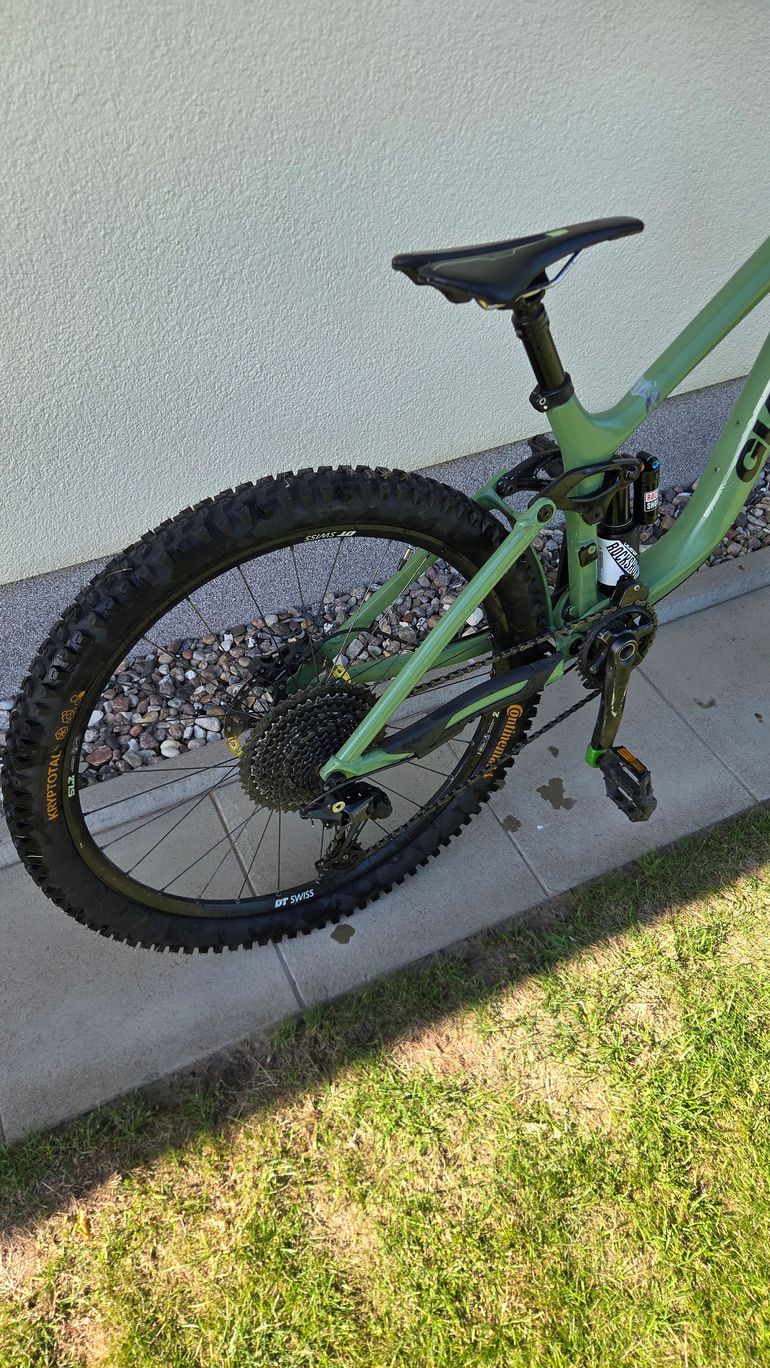Used Giant Trance Advanced 1 2018 2018 Mountainbike, Green — image 8 of 11