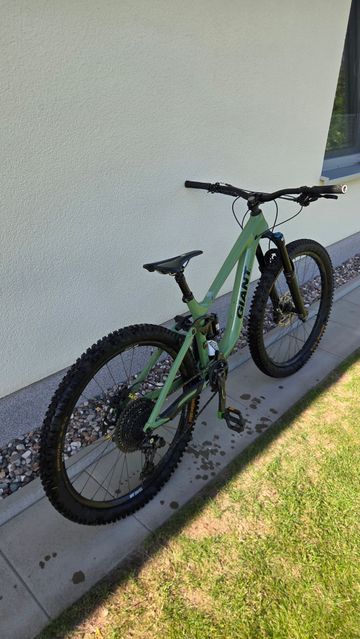 Used Giant Trance Advanced 1 2018 2018 Mountainbike, Green — image 7 of 11