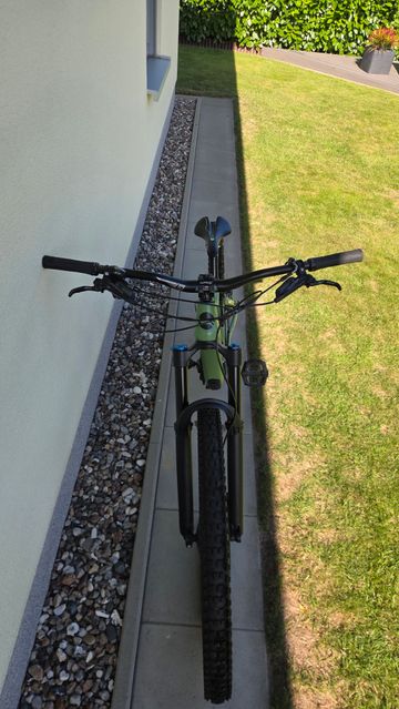 Used Giant Trance Advanced 1 2018 2018 Mountainbike, Green — image 5 of 11
