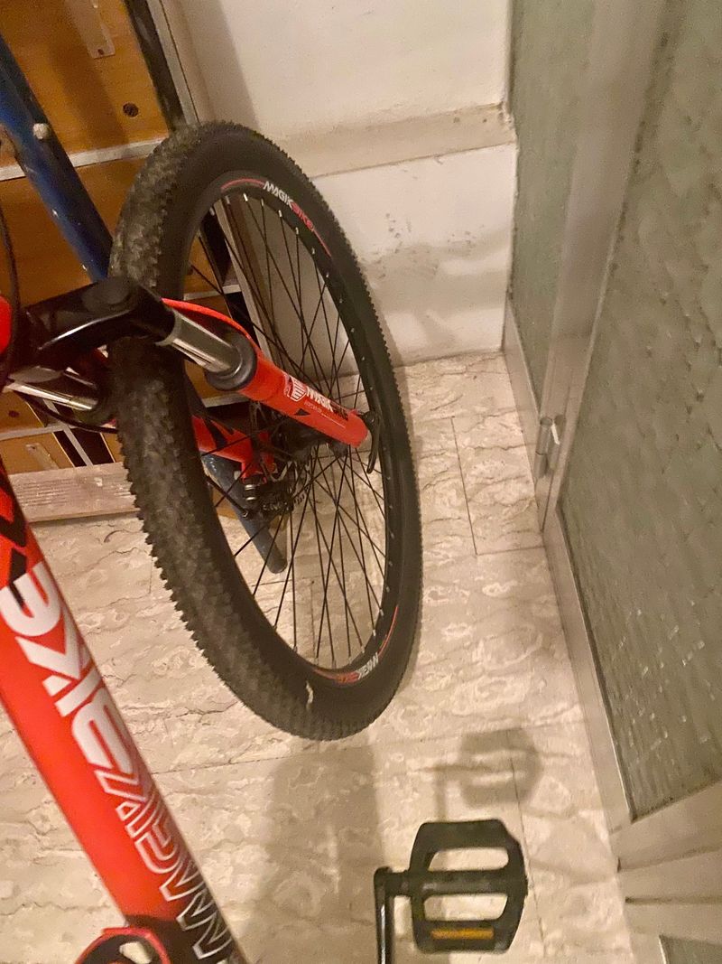 Used Magike Bike Predator 260 2025 MTB