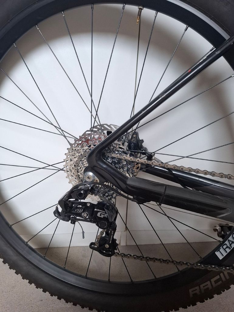 Used Scott Scale 910 2018 2018 Mountainbike, Red, 29 — image 5 of 10