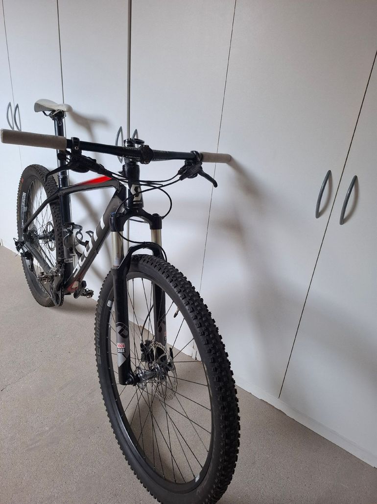 Used Scott Scale 910 2018 2018 Mountainbike, Red, 29 — image 4 of 10