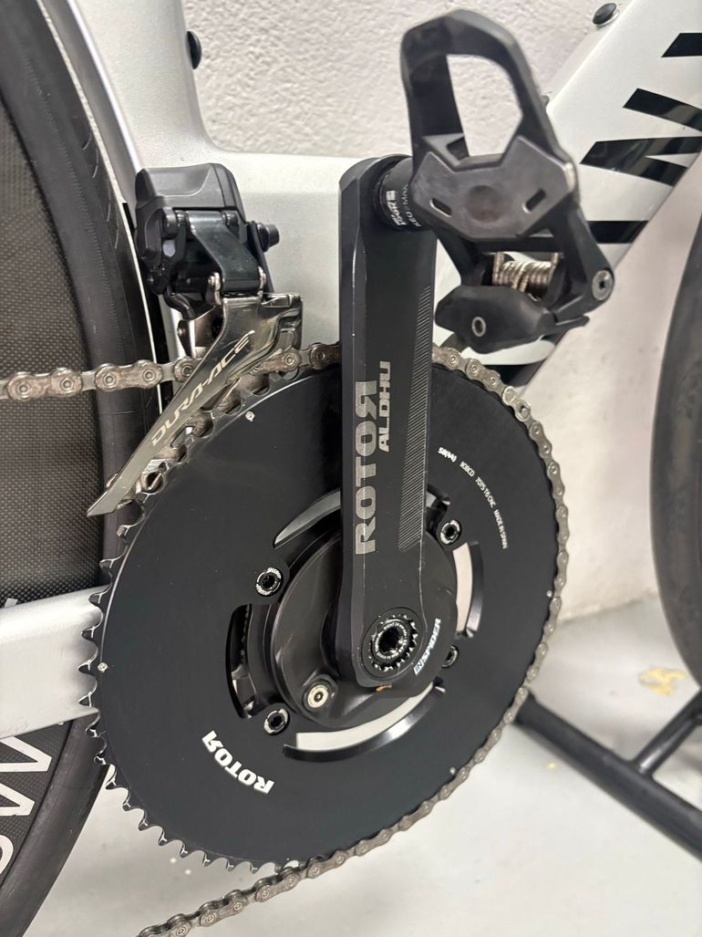 Canyon Speedmax CFR Disc Di2 2024 2024 Road & Gravel usato, Grigio chiaro — immagine 3 di 13
