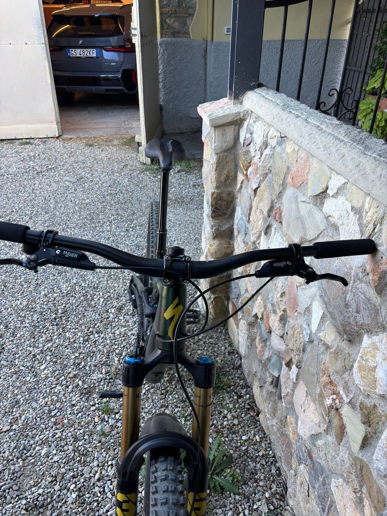 Brugt Specialized Stumpjumper 15 Pro 2025 2025 Mountainbike — billede 12 af 13