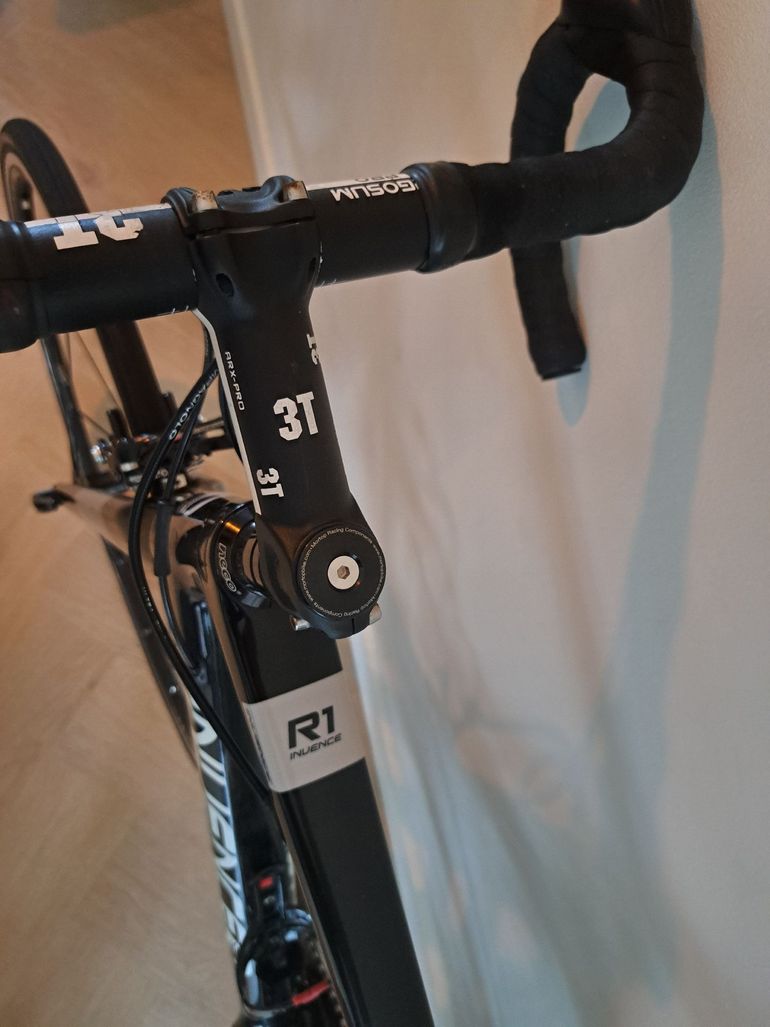 Invence R1 Custom Campagnolo Record 2020 Road & Gravel d'occasion — image 10 sur 15
