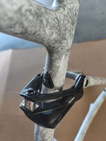 Used Specialized S-Works Epic 8 Frameset 2026 Frameset 2026 Mountainbike, Light Gray, 29 — image 4 of 7
