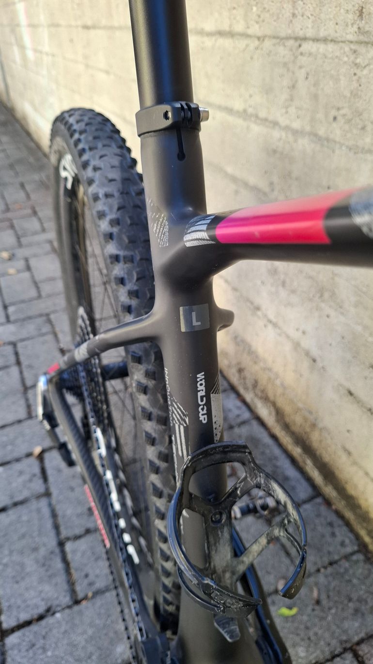Scott Scale RC World Cup 2025 2025 Mountainbike d'occasion — image 2 sur 8