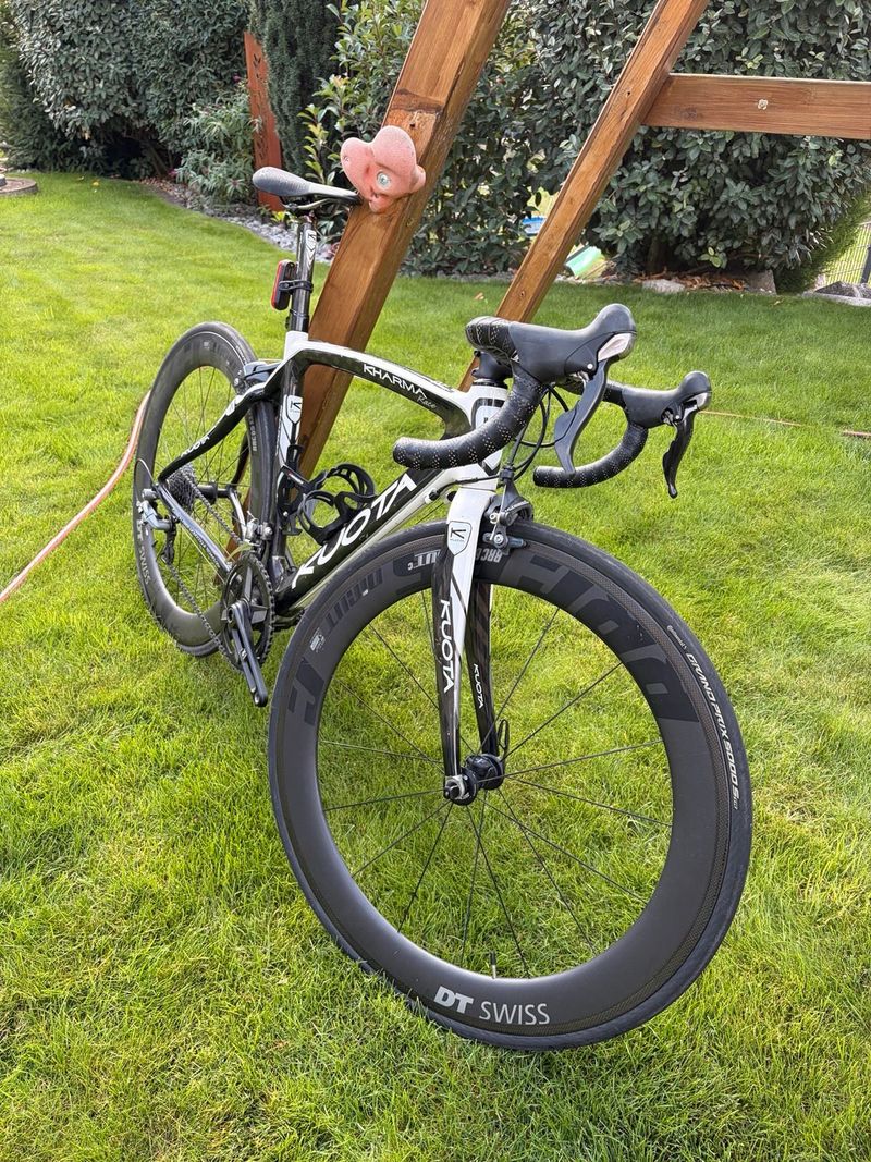 Used Kuota Kharma Carbon Rennrad mit DT Swiss RRC 65 DiCut Carbon-Laufradsatz 2012 Road & Gravel