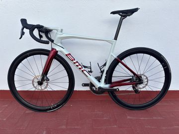 BMC Roadmachine 01 THREE 2019 2019 Road & Gravel usato, Bianco — immagine 8 di 13