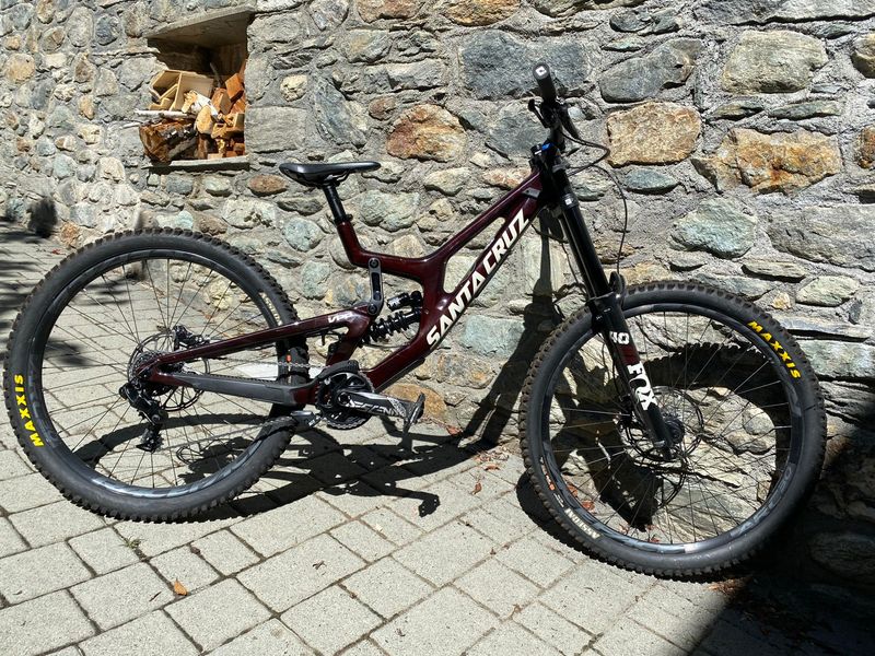 Santa Cruz V10 S MX / Carbon CC 2023 2023 MTB usato