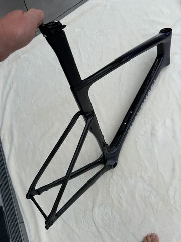 Van rysel Rcr Frameset 2024 Road & Gravel d'occasion — image 3 sur 16