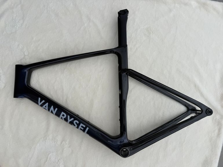 Van rysel Rcr Frameset 2024 Road & Gravel d'occasion — image 2 sur 16