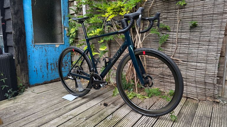 Scott Addict 20 2025 2025 Road & Gravel d'occasion — image 10 sur 16