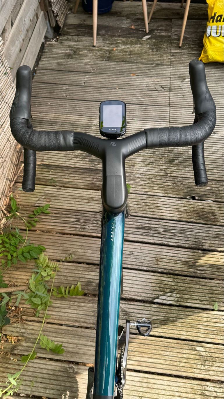 Scott Addict 20 2025 2025 Road & Gravel d'occasion — image 8 sur 16