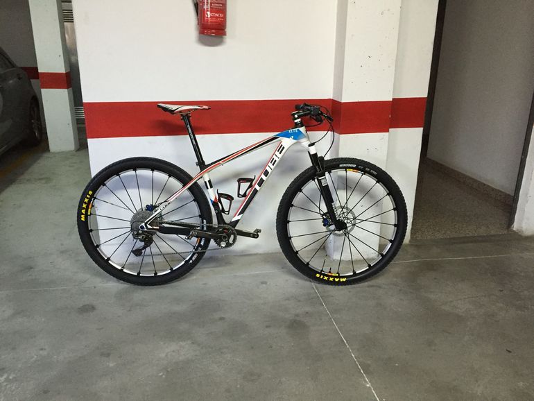 Used CUBE Elite Shimano Deore XT 2014 Mountainbike, White — image 3 of 3