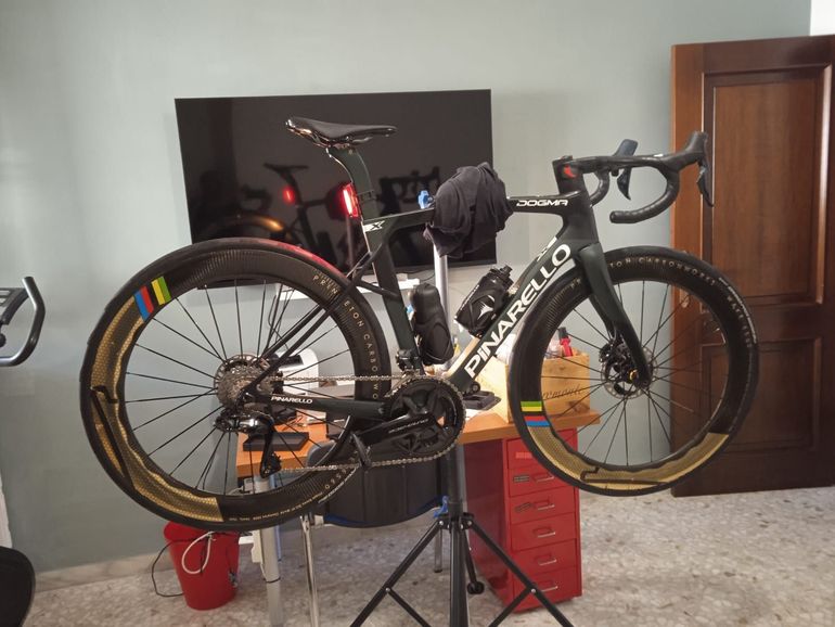 Gebrauchtes Pinarello X SOLAR GREEN 2025 Road & Gravel, Schwarz — Bild 4 von 16