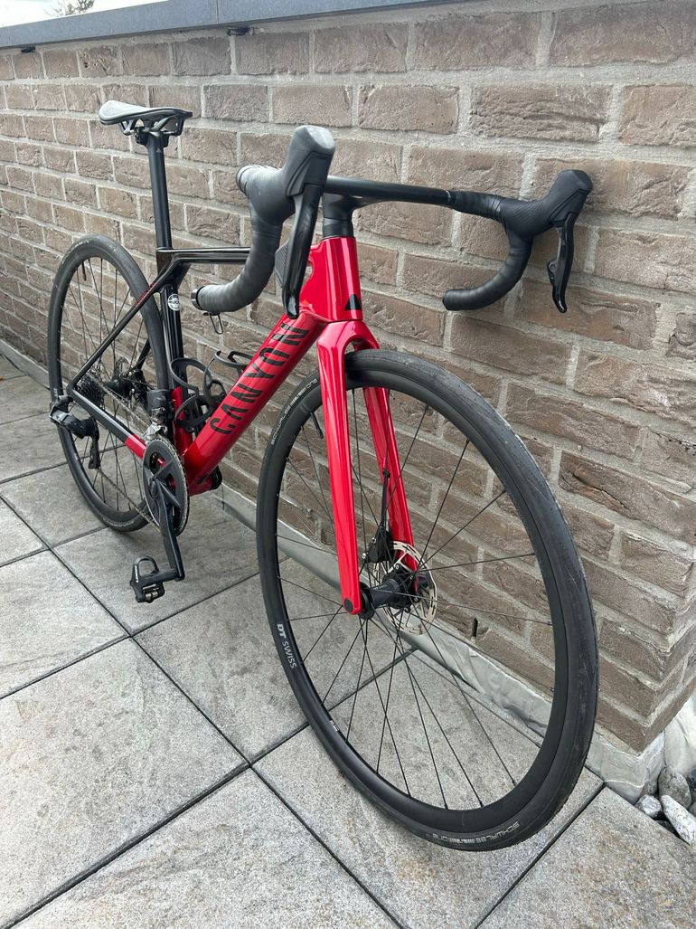 Gebrauchtes Canyon Ultimate CF SL 7 Di2 2023 2023 Road & Gravel, Rot — Bild 7 von 9