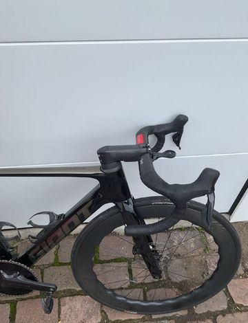 Giant Propel Advanced Pro 0 Di2 2025 2025 Road & Gravel usato, Nero — immagine 3 di 6