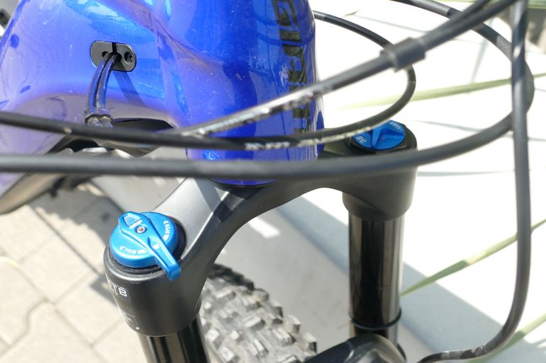 Gebrauchtes Giant Trance X E+ 2 2023 2023 Mountainbike, Blau, 29 — Bild 4 von 21