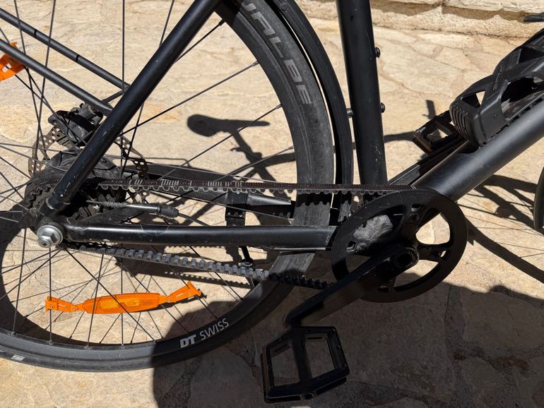 Used Canyon Commuter Shimano Alfine 8 hub gears 2016 Urban, Black — image 3 of 8