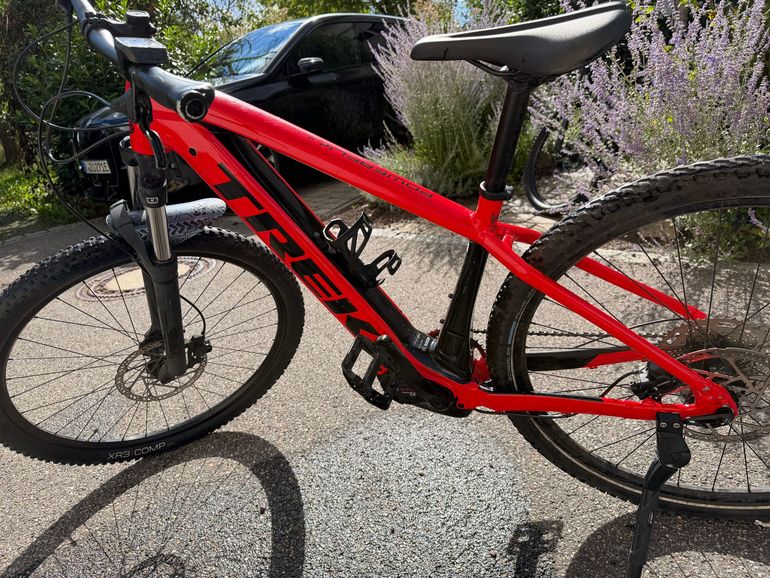 Gebrauchtes Trek Powerfly 4 2022 2022 Mountainbike, Rot, 29 — Bild 3 von 13