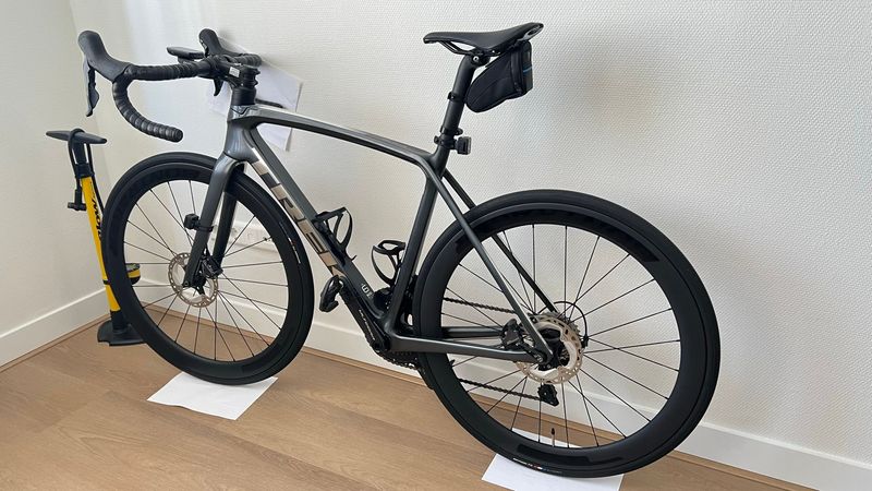 Brugt Trek Émonda SL 6 Disc Pro 2022 2022 Road & Gravel