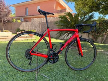 Używany Specialized Tarmac Shimano 105 2020 Road & Gravel — zdjęcie 1 z 5