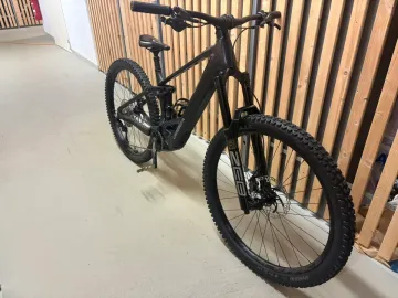 Gebrauchtes Orbea WILD H10 2023 2023 Mountainbike, Hellgrau, 29 — Bild 1 von 16