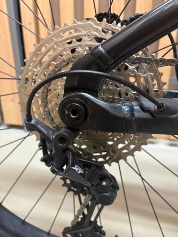 Gebrauchtes Orbea WILD H10 2023 2023 Mountainbike, Hellgrau, 29 — Bild 6 von 16