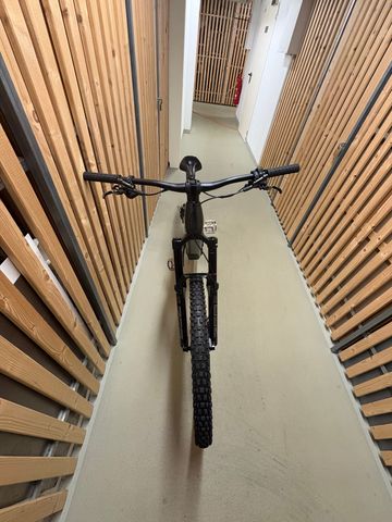 Gebrauchtes Orbea WILD H10 2023 2023 Mountainbike, Hellgrau, 29 — Bild 13 von 16