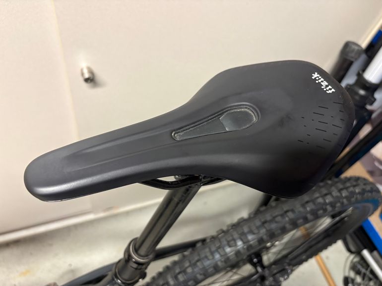 Gebrauchtes Orbea WILD H10 2023 2023 Mountainbike, Hellgrau, 29 — Bild 15 von 16