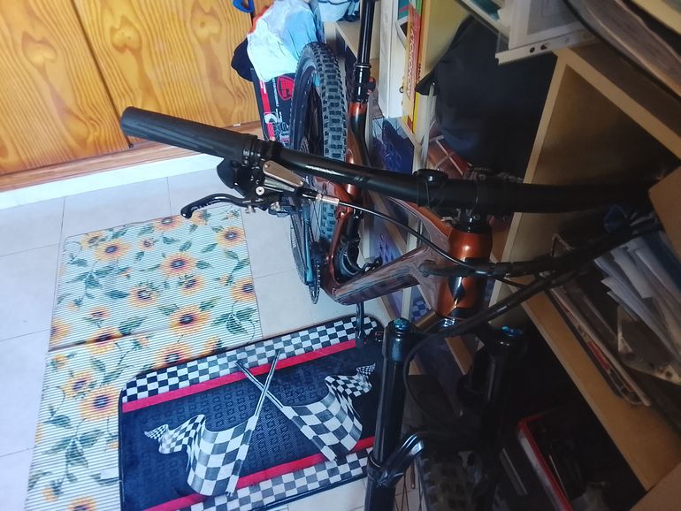Tweedehands Scott Genius 930 2022 2022 Mountainbike — afbeelding 6 van 6