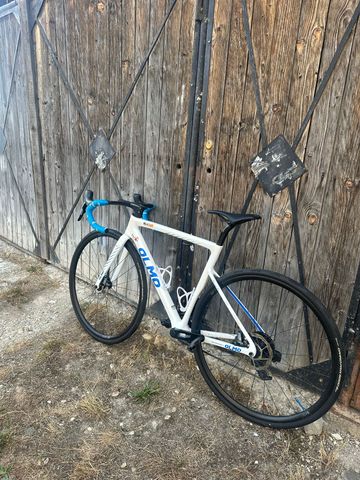 Used Olmo Custom SRAM Force eTap AXS 2022 Road & Gravel, White — image 2 of 12