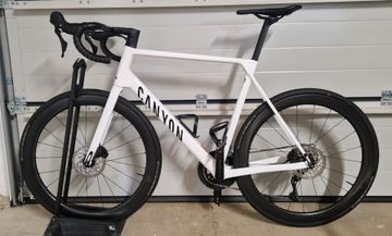 Used Canyon Ultimate CF 7 A.50 2026 2026 Road & Gravel, White — image 2 of 7
