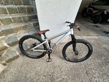 Used Rose The Bruce 2 2024 2024 Mountainbike, Light Gray, 26 — image 1 of 4