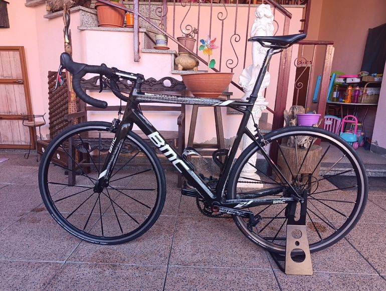 Used BMC Teammachine SRAM Red 2015 Road & Gravel, Black — image 1 of 3