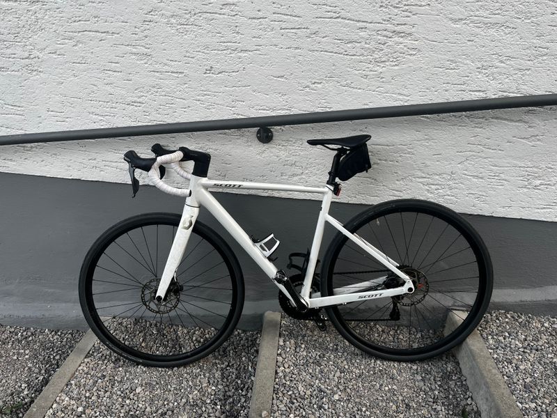 Używany Scott Contessa Speedster 15 2024 Road & Gravel