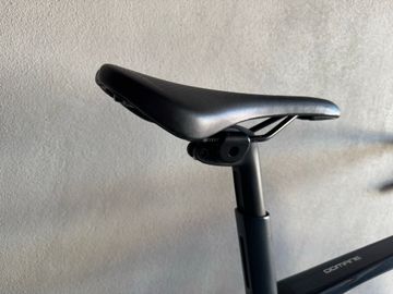 Used Trek Domane SL 5 2020 2020 Road & Gravel, Blue — image 6 of 9