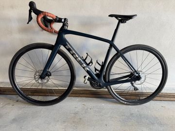 Used Trek Domane SL 5 2020 2020 Road & Gravel, Blue — image 1 of 9