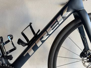 Used Trek Domane SL 5 2020 2020 Road & Gravel, Blue — image 7 of 9