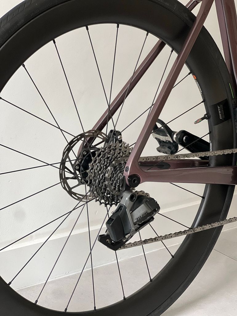 Giant Propel Advanced 1 2023 2023 Road & Gravel d'occasion — image 6 sur 10
