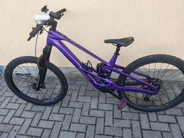 Gebrauchtes Orbea Wild LT M20 | DJI Avinox (150 Nm) | Violett | Nur 173 km | Modell 2026 | Wie neu 2026 Mountainbike, Violett — Bild 2 von 11