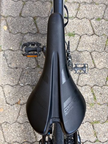 Gebrauchtes Giant FastRoad SL 3 2020 2020 Urban, Schwarz — Bild 10 von 12