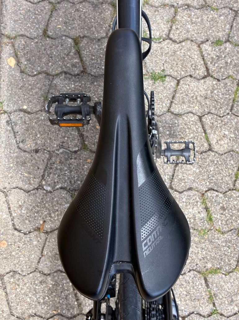 Gebrauchtes Giant FastRoad SL 3 2020 2020 Urban, Schwarz — Bild 10 von 12