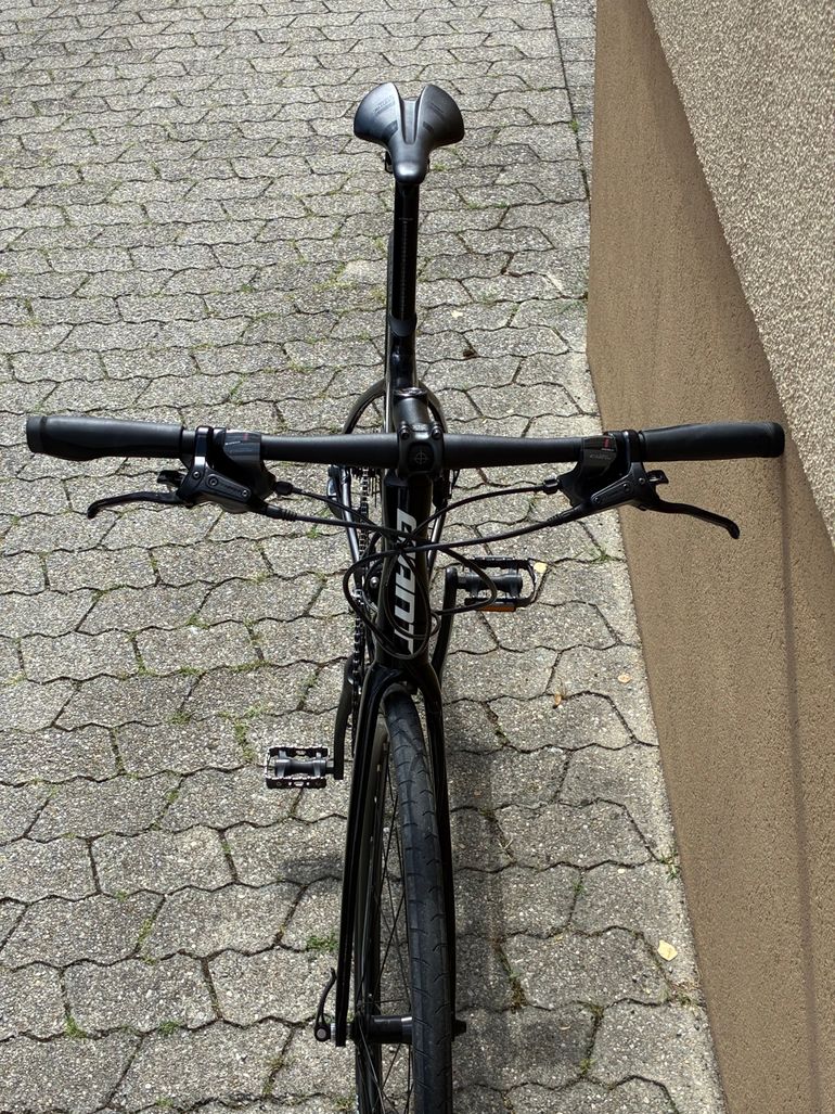 Gebrauchtes Giant FastRoad SL 3 2020 2020 Urban, Schwarz — Bild 9 von 12