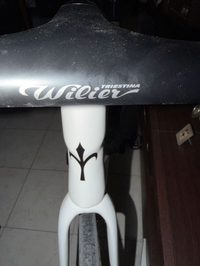 Willier Custom Shimano 105 2024 Road & Gravel d'occasion — image 6 sur 8