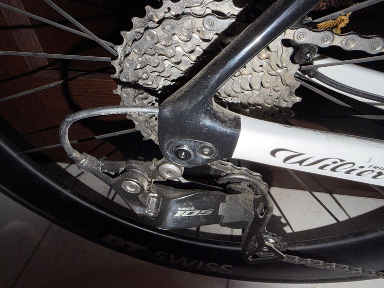 Willier Custom Shimano 105 2024 Road & Gravel d'occasion — image 4 sur 8